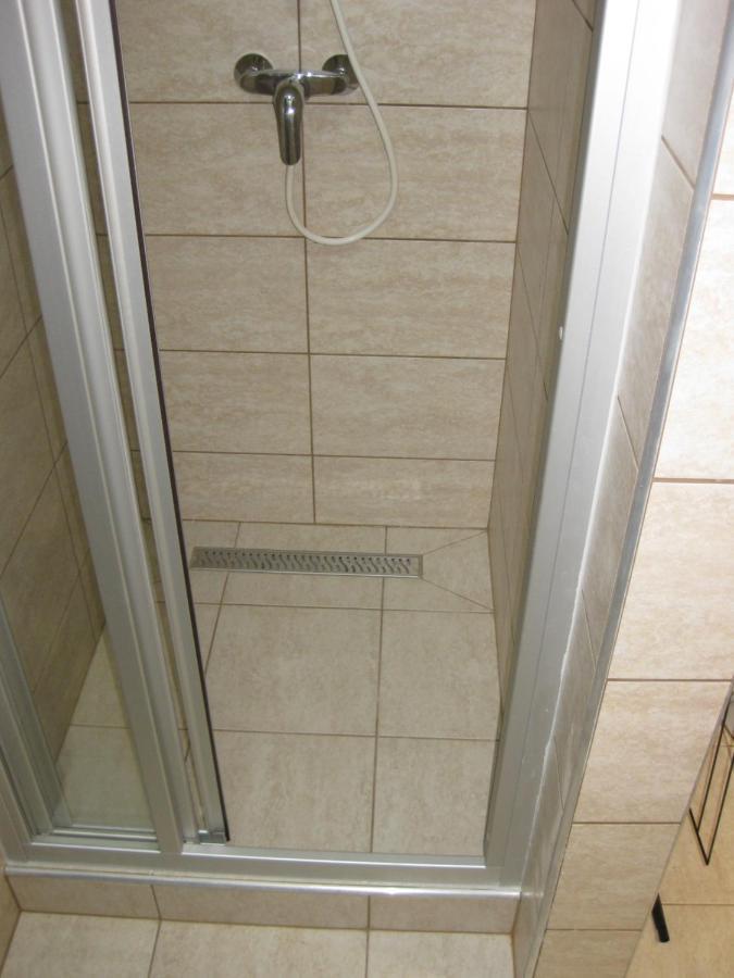 Rent A Scooter Vendeghaz Apartment Zamárdi Exterior photo