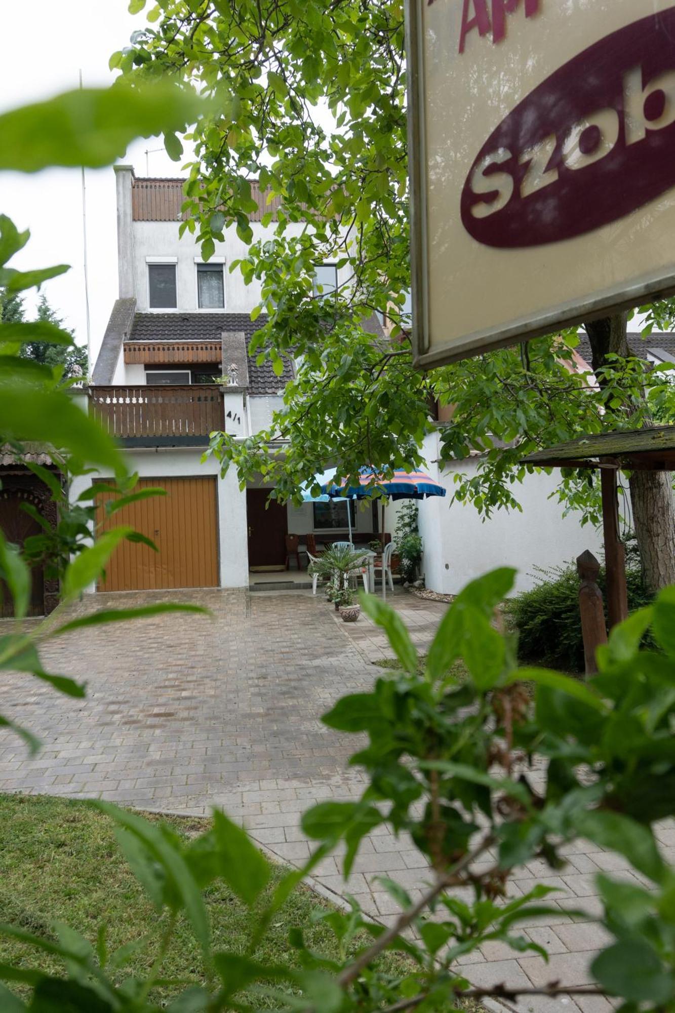 Rent A Scooter Vendeghaz Apartment Zamárdi Exterior photo